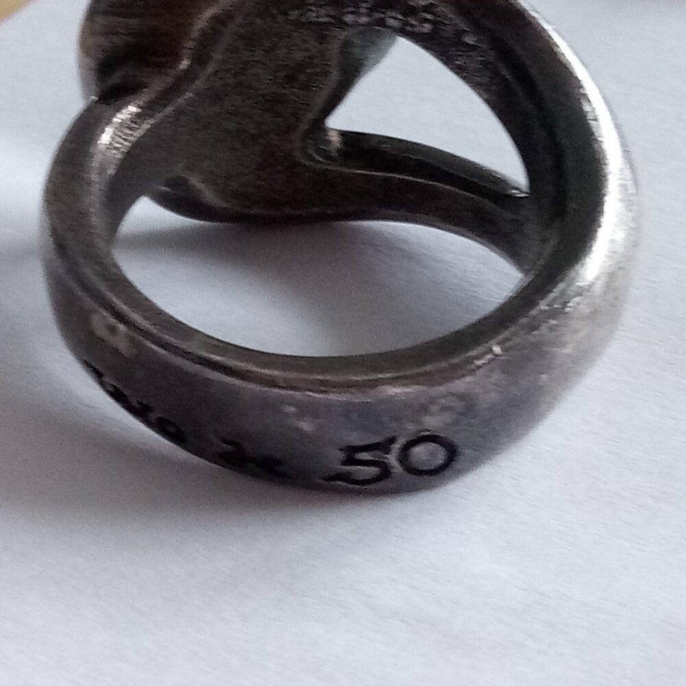 Uno De 50 Statement Ring Silver Tone - image 8